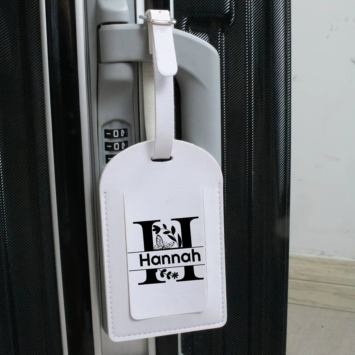 Custom Luggage Tags - with Name, Personalized Faux Leather Luggage Tags, Custom Luggage Tags, Customizable Letter Luggage Tags