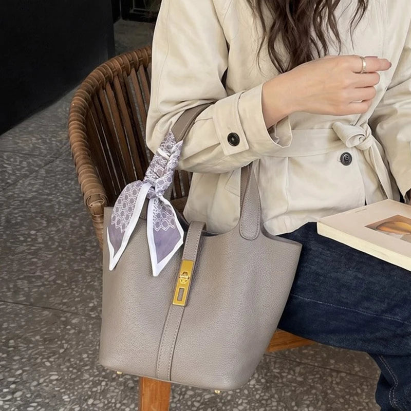 Women's Genuine Leather Handbags Bucket Bag Fashion Tote Small to Big Luxury Quality Designer Lady's Hand Bags