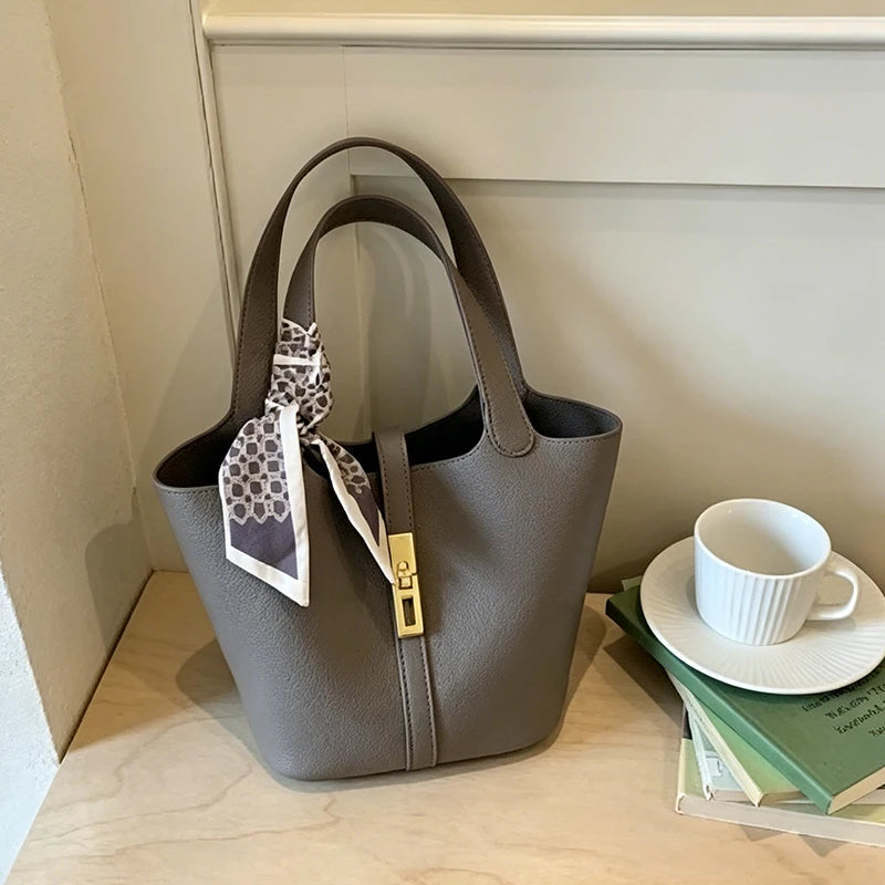 Women's Genuine Leather Handbags Bucket Bag Fashion Tote Small to Big Luxury Quality Designer Lady's Hand Bags