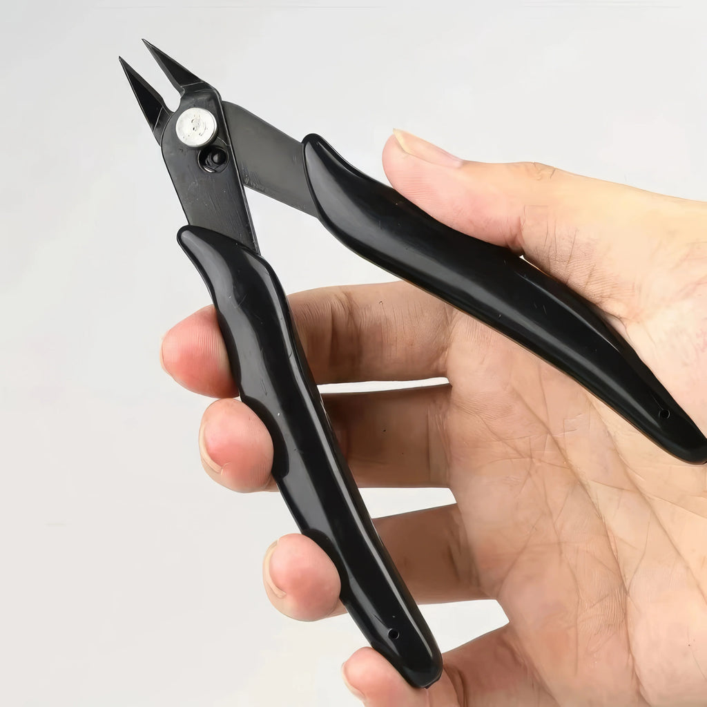 1/2 Piece Carbon Steel Wire Knife, Black in Color, Long-lasting and Sharp, Sturdy and Durable, Suitable for DIY and Jewelry