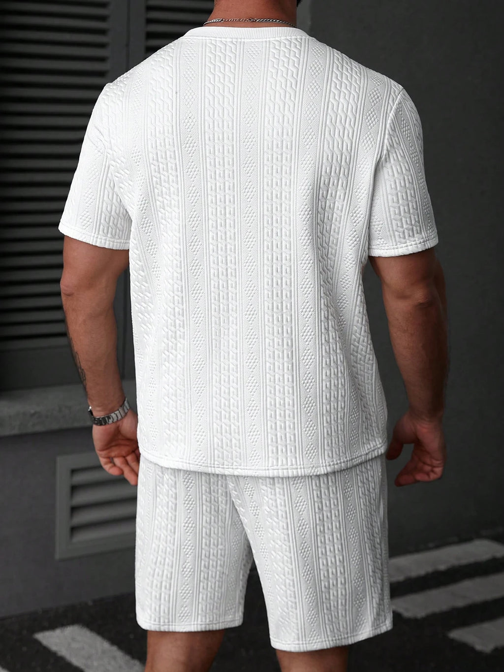 Casual men's polo shirt set, soft and comfortable, suitable for Hawaiian beach activities, machine washable and dry cleanable, a