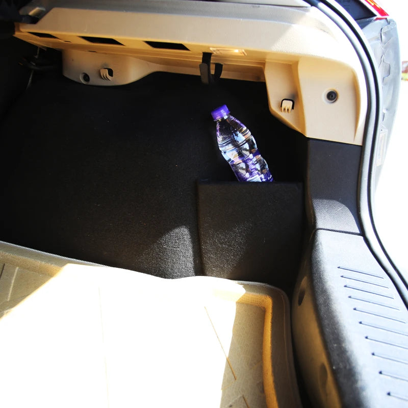 A Little Change Storage partitions on both sides of the trunk partition tail box for Ford Focus 2 MK2 2005 - 2011 Access