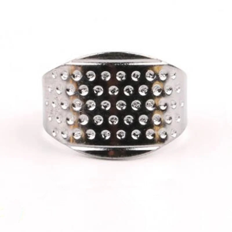 1PCS Retro Finger Protector Antique Thimble Ring Handworking Needle Thimble Needles Craft Household DIY Sewing Tools Accessories