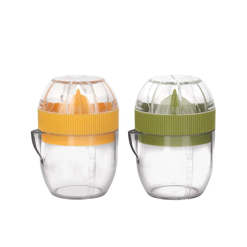 LMETJMA Lemon Squeezer With Lid Plastic Manual Lemon Juicer Orange Press Cup Citrus Squeezer with Pour Spout Fruit Tools KC0130