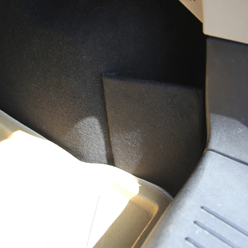 A Little Change Storage partitions on both sides of the trunk partition tail box for Ford Focus 2 MK2 2005 - 2011 Access