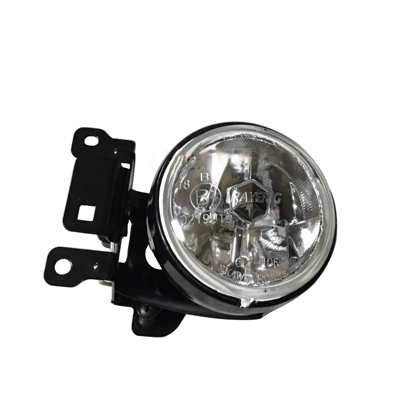 For Mitsubishi Pajero Montero Sport Dakar Challenger 1999-2006 Nativa 1996-2011 Front Bumper Driving Fog light Fog lamp