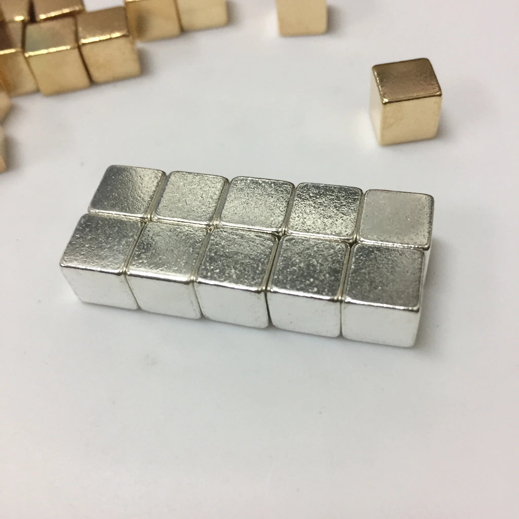 Luxury 10Pcs/Set 8mm Metal Copper Square Corner Dice Cube Chess Piece Right Angle Cube For Puzzle Board Game