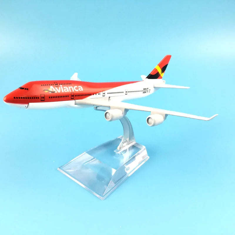 JASON TUTU 16cm AVIANCA COLOMBIA  B747 Airplane Model Airplane Diecast Metal 1/400 Scale Planes