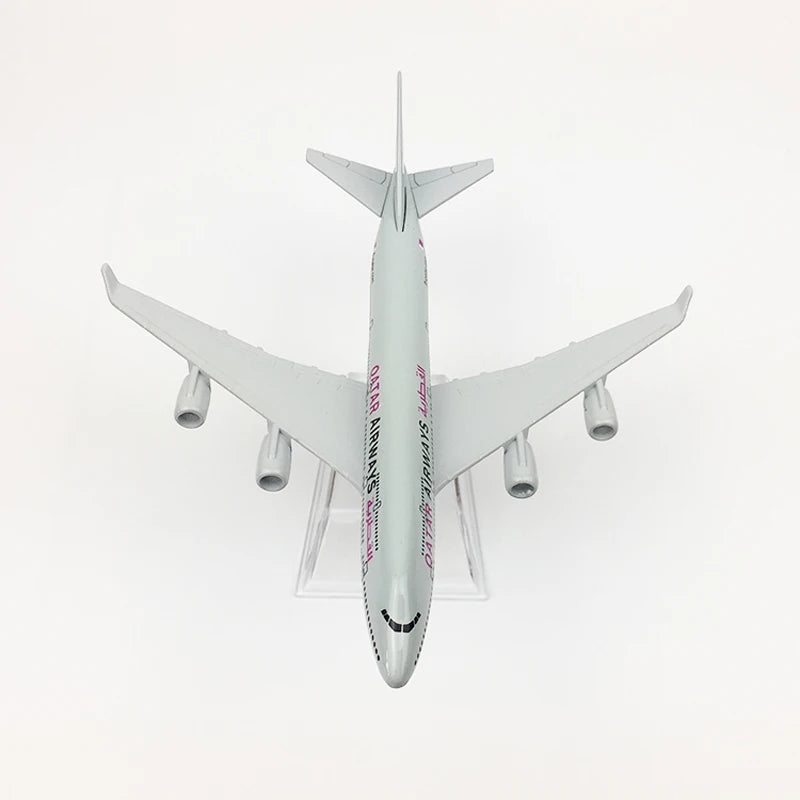 JASON TUTU 16cm Qatar Airways Aeroplane Model Boeing 747 Aircraft Model Planel Airplane Diecast Metal 1/400 Scale Planes