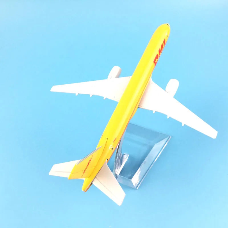 JASON TUTU 16cm Boeing 757 DHL cargo aircraft Airplane Model Airplane Diecast Metal 1/400 Scale Planes