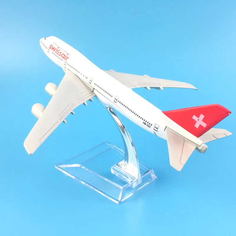 JASON TUTU 16cm Swiss Air Airlines Boeing 747 Airplane Model Airplane Diecast Metal 1/400 Scale Planes