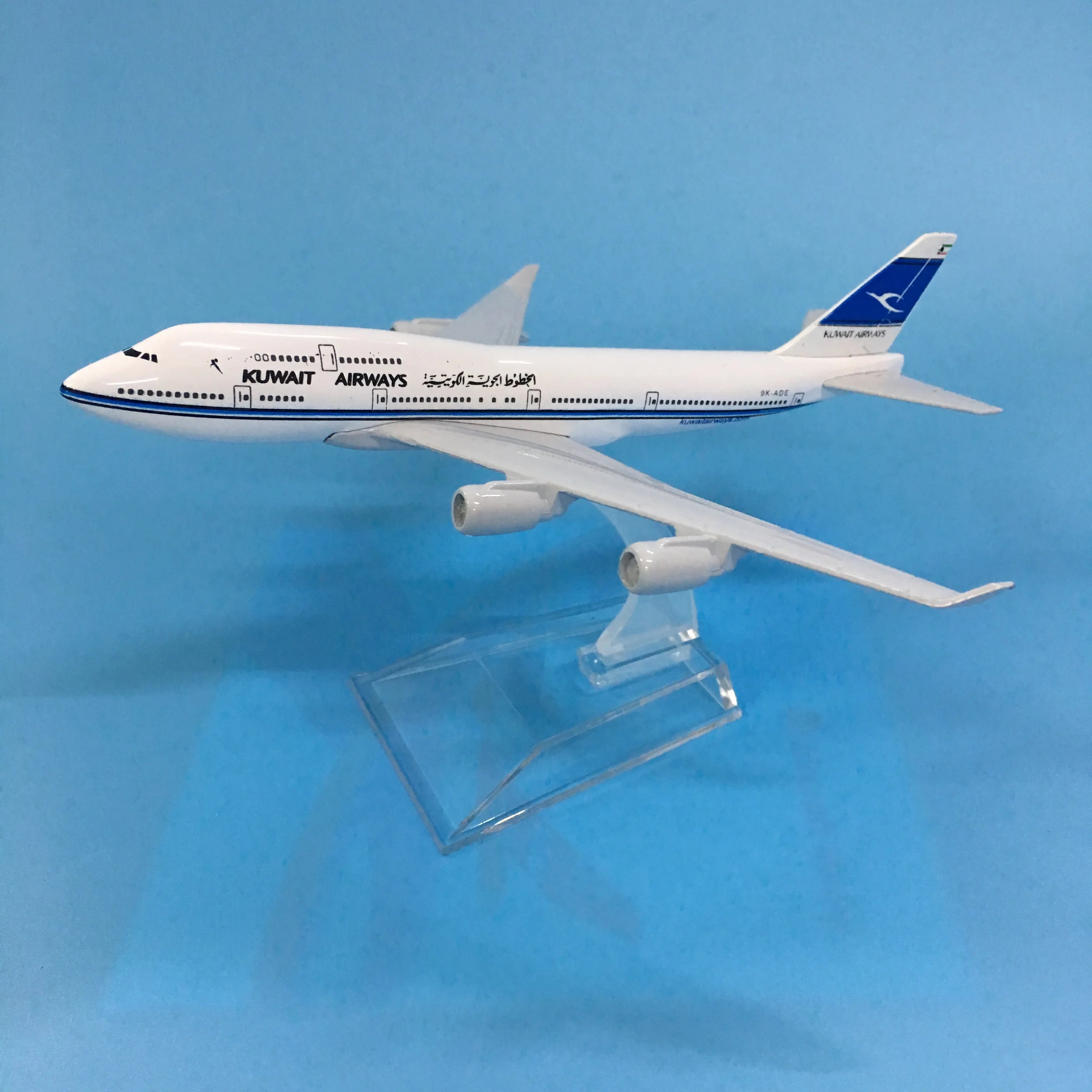 JASON TUTU 16cm Kuwait Airways Boeing B747 Airplane Model Airplane Diecast Metal 1/400 Scale Planes ﻿