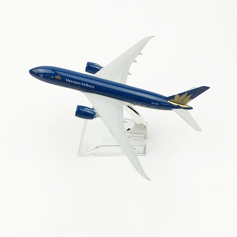 JASON TUTU 16cm Vietnam Airlines Airplane Boeing 787 Airplane Model Planel Airplane Diecast Metal 1/400 Scale Planes