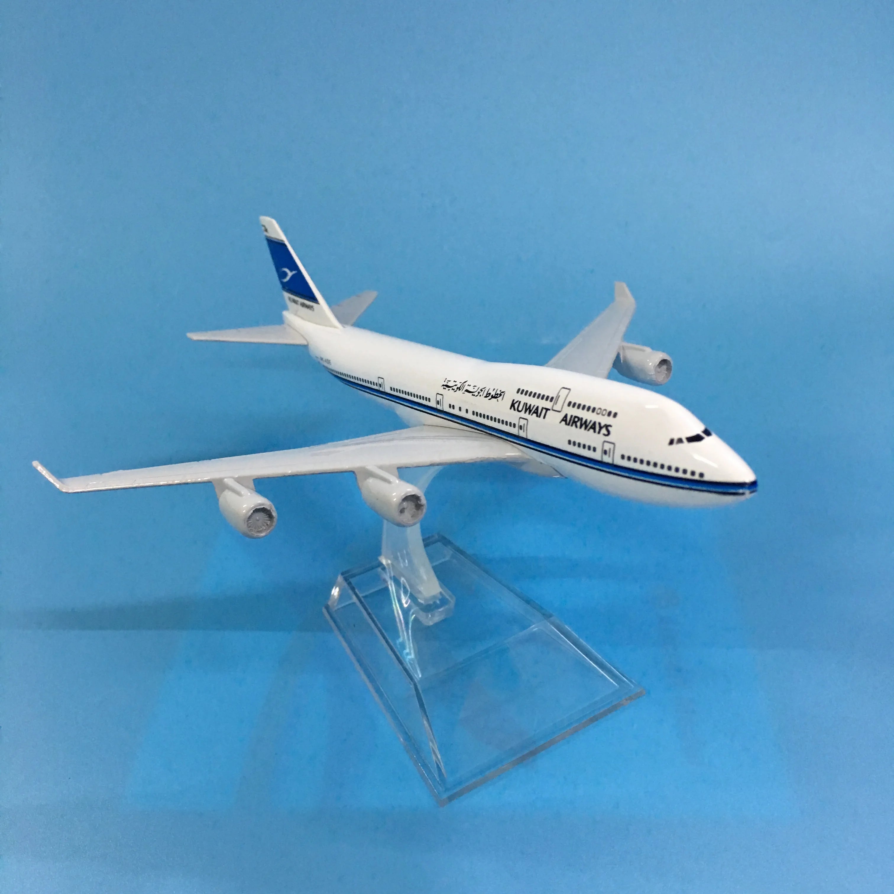 JASON TUTU 16cm Kuwait Airways Boeing B747 Airplane Model Airplane Diecast Metal 1/400 Scale Planes ﻿