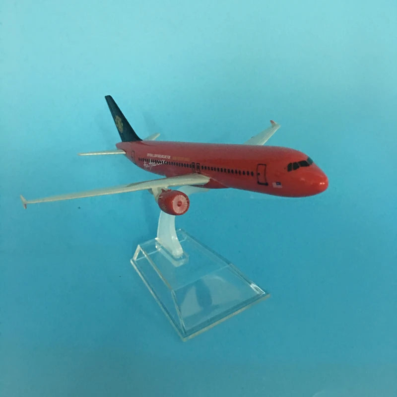 JASON TUTU 16cm AirAsia Airbus A320 Airplane Model Airplane Diecast Metal 1/400 Scale Planes