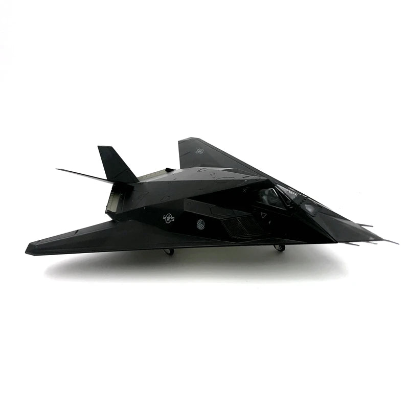 1 / 72 USAF F-117A fighter  Finished alloy aircraft model