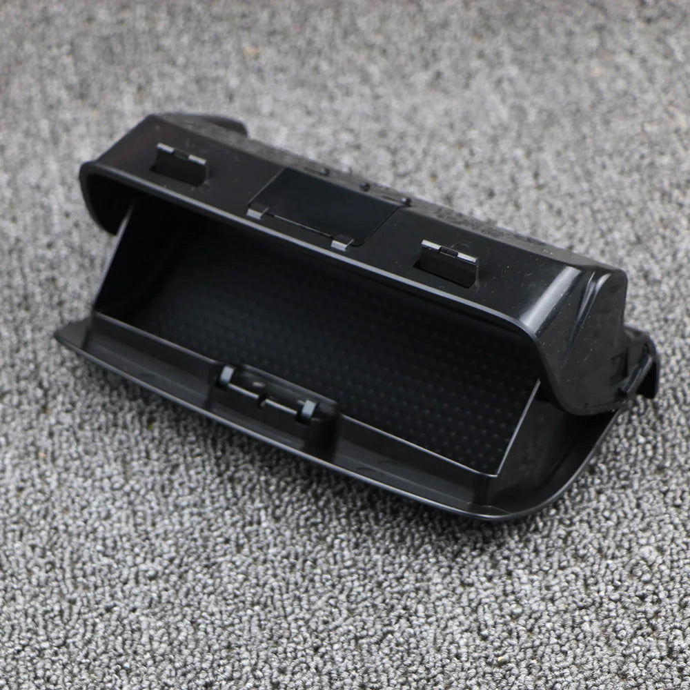 1K0868837 Black Sunglasses Box Case Car Glasses Storage Box Case Holder For VW Golf MK5 MK6 Tiguan Jetta MK5 Passat B6 CC