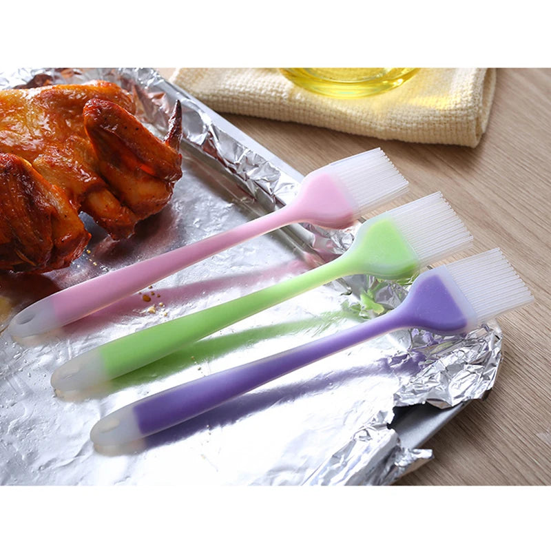 Silicone BBQ Basting Brush Pastry Bread Oil Cooking Kitchen Tool / Pinceau en silicone BBQ pâtisserie cuisine camping