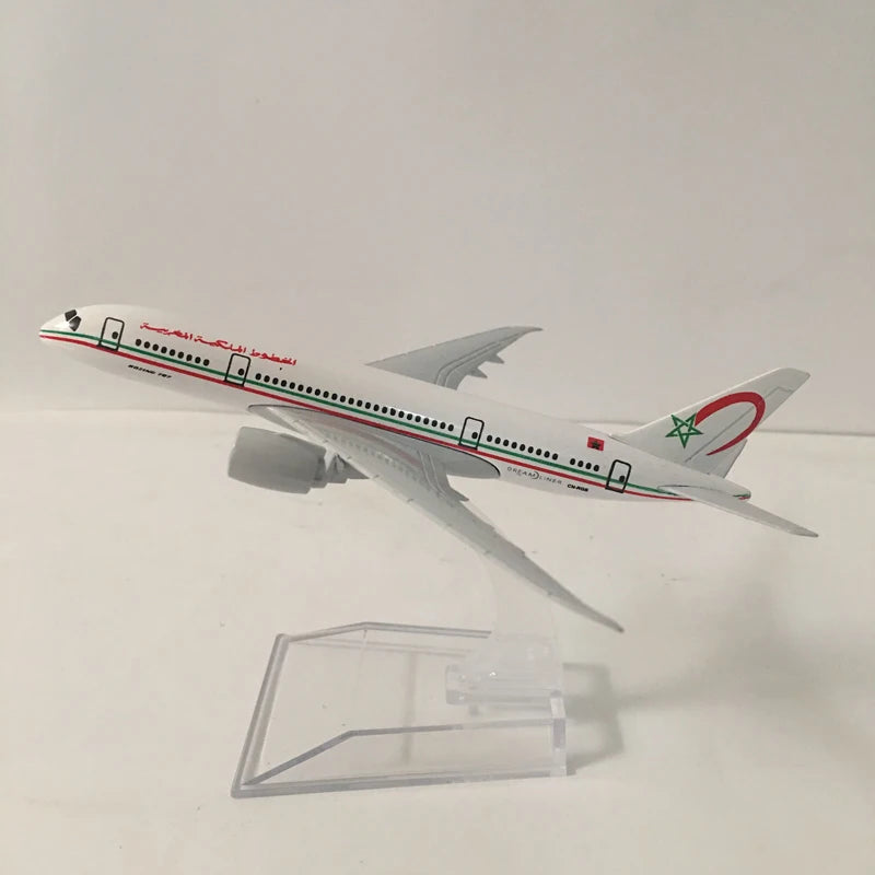 JASON TUTU 16cm Royal Air Maroc Boeing 787 Airplane Model Airplane Diecast Metal 1/400 Scale Planes