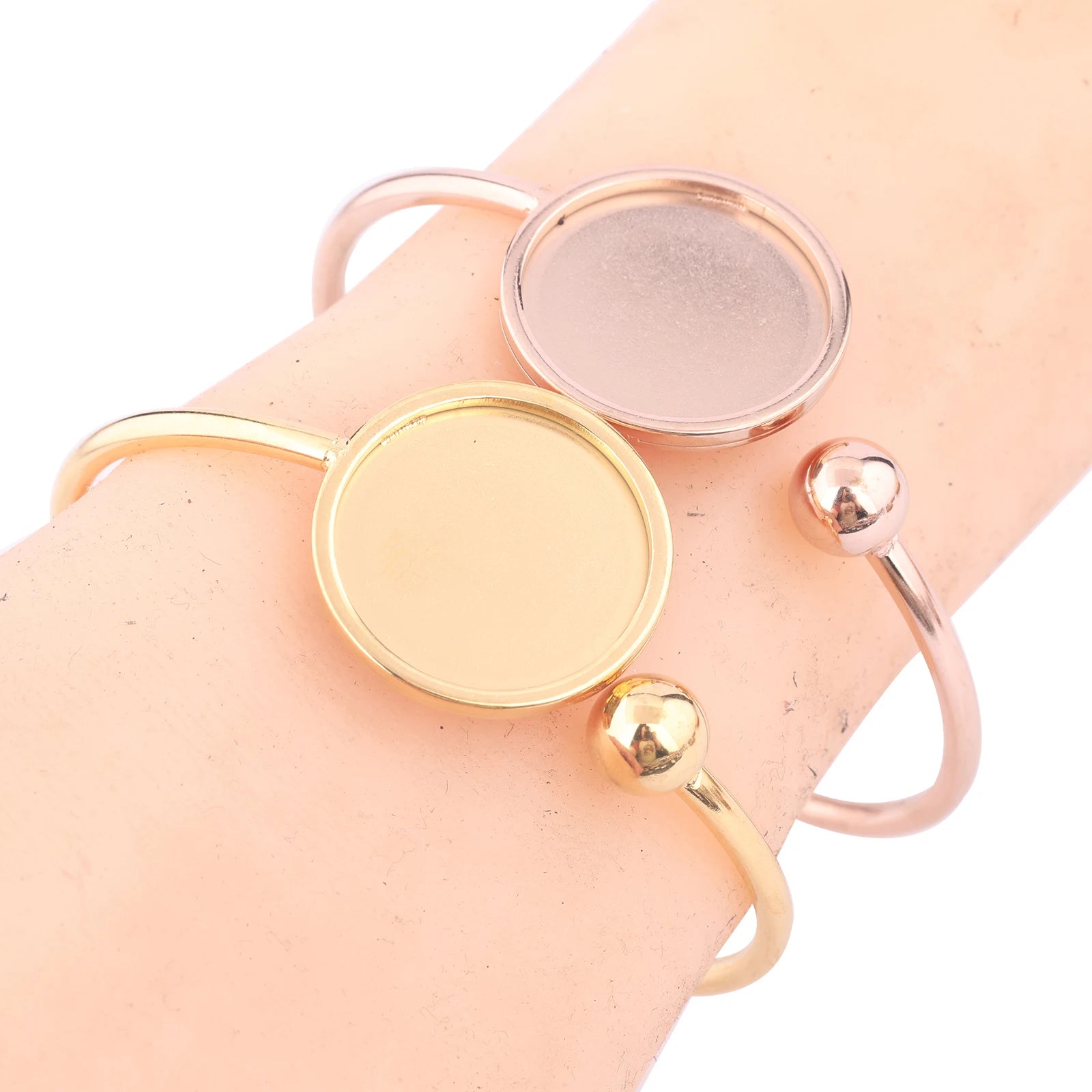 2pcs Stainless Steel 55mm Bendable Cuff Bracelet Base Blanks Gold Plated 20mm cabochon Bangle bezel settings for jewelry making