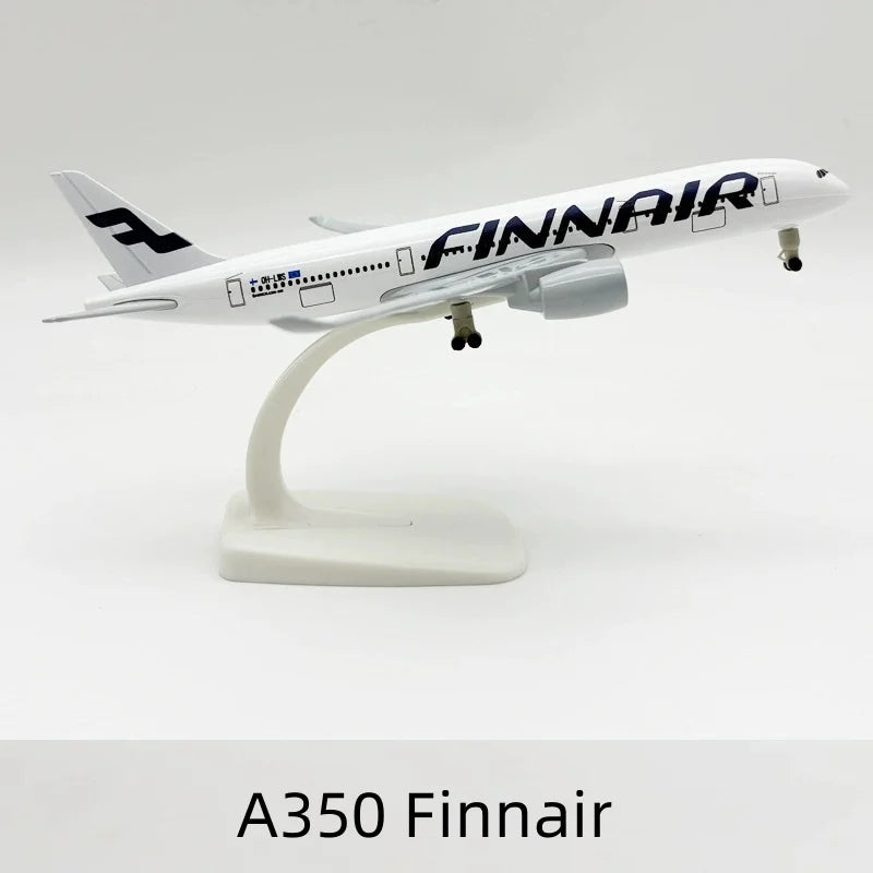 20cm A330 Beluga Xl Model Airplanes A380 A350 Md11 Toy Planes Replica Alloy Material W Wheels Landing Gears Children Toys Gift