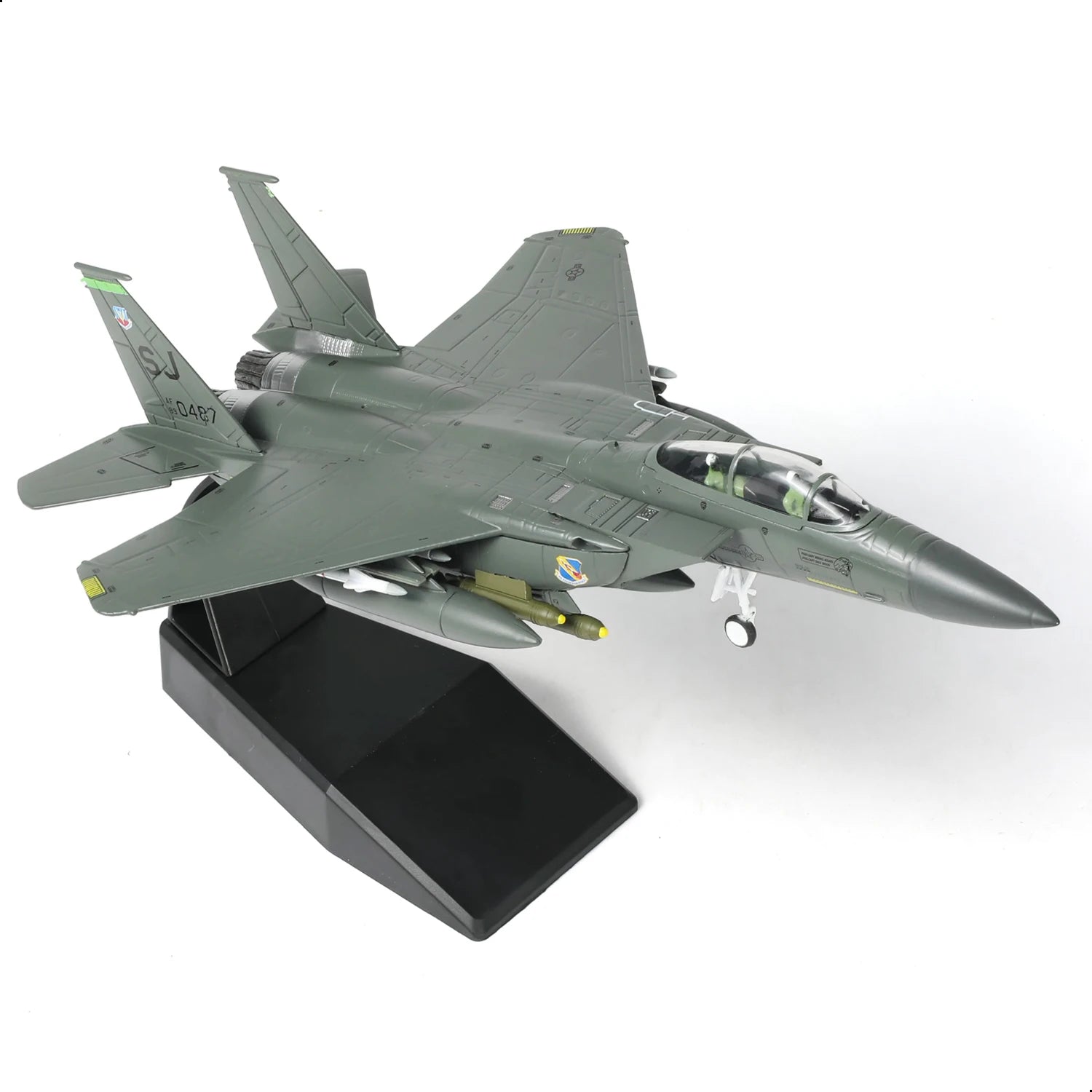 NUOTIE 1:100 F-15E Strike Eagle 89-0487 Pre-Built Alloy Diecast Military Display Model for Collection & Gift
