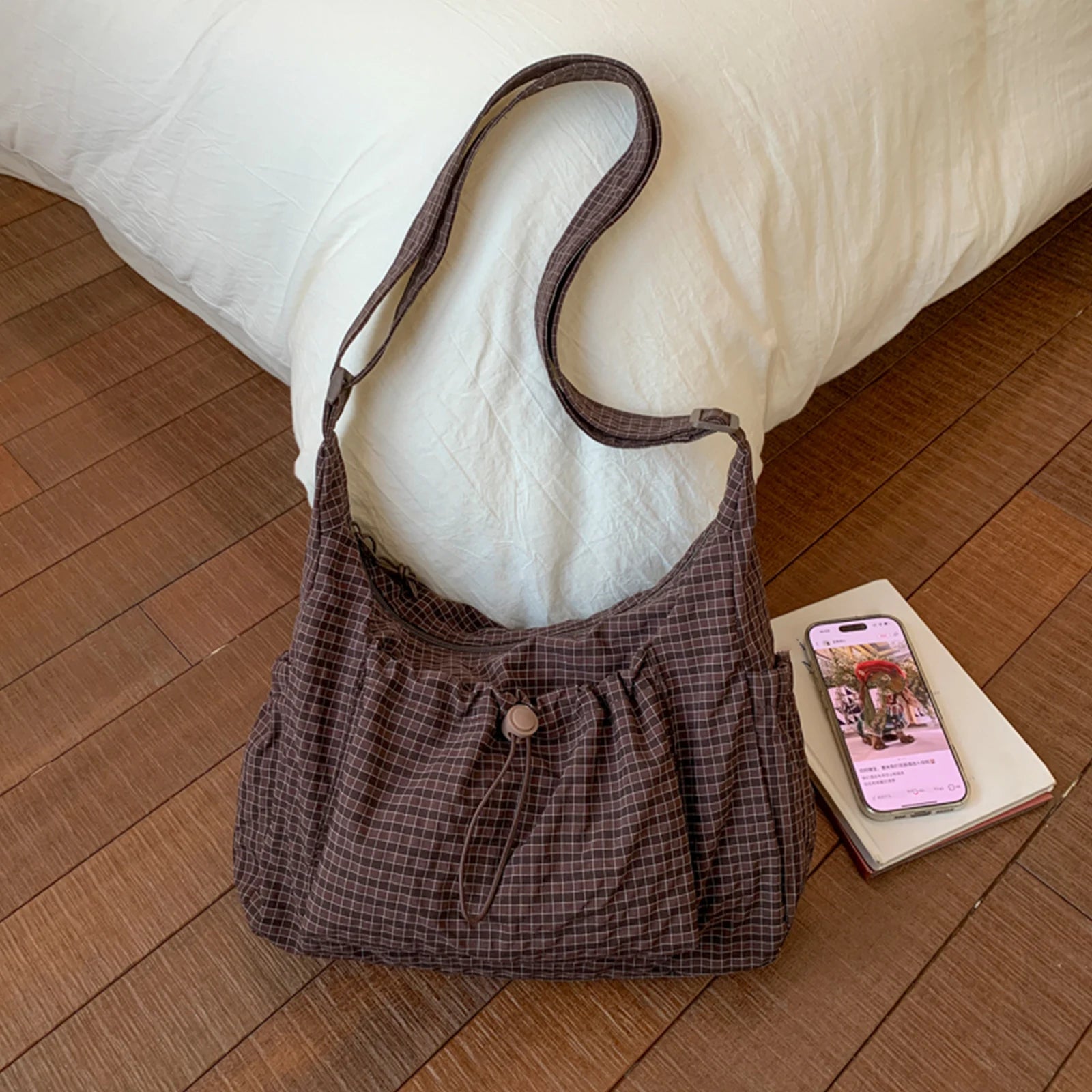 Women Checkered Sling Bag Nylon Pleated Cloud Shoulder Bag Large Capacity Stylish Plaid Tote Bag Shopping Date Handbag