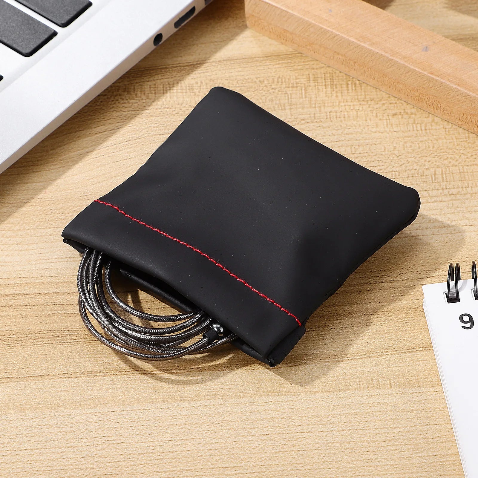 1Pcs Mini Portable Earphone Bag PU Storage Case for Headphones USB Cables and Small Gadgets Compact Travel Pouch
