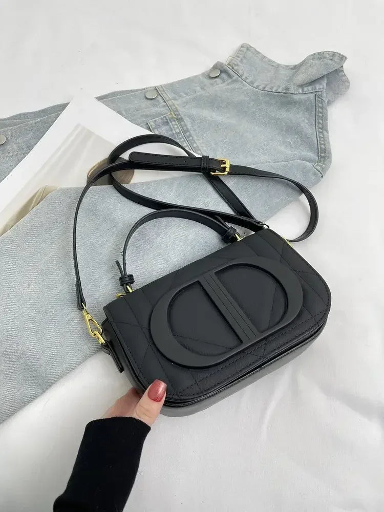 Fashionable Stylish Original Retro Diaper Bag for Women Elegant Leather Crossbody Handbag Large Capacity Unique ClassicMessenger