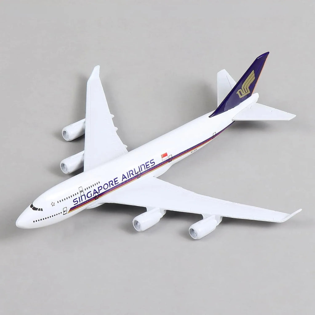747 Singapore Metal Plane Model kit -1/400 B747 Diecast Airplane Model with Stand Toy planes for Children toys Gift