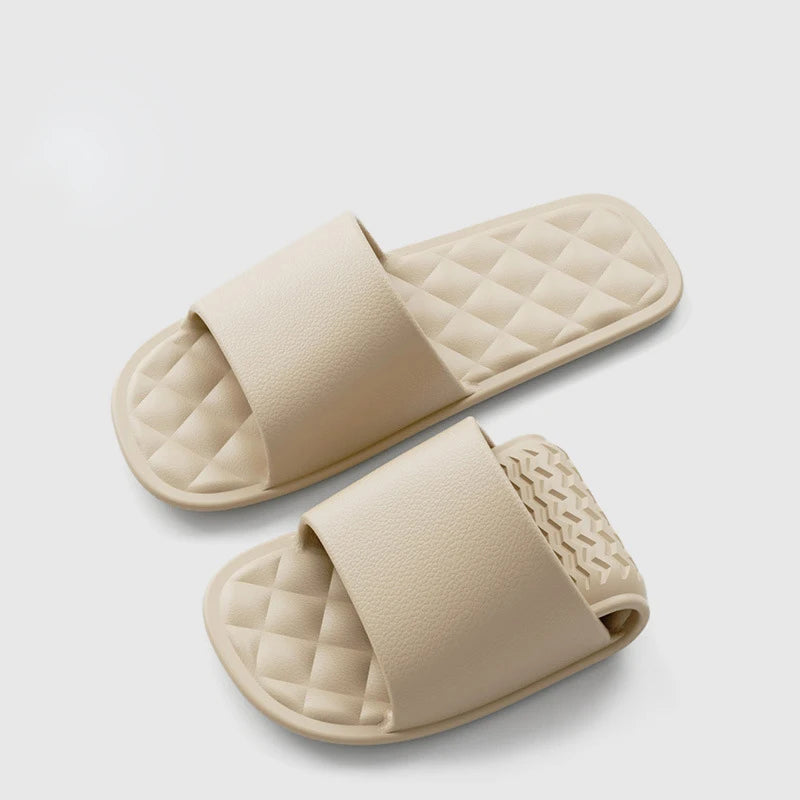 New Portable Folding Slippers Women Bath Shoes Anti-Slip Travel Couple Lightweight Detachable Home Slippers Summer Flat Sandals