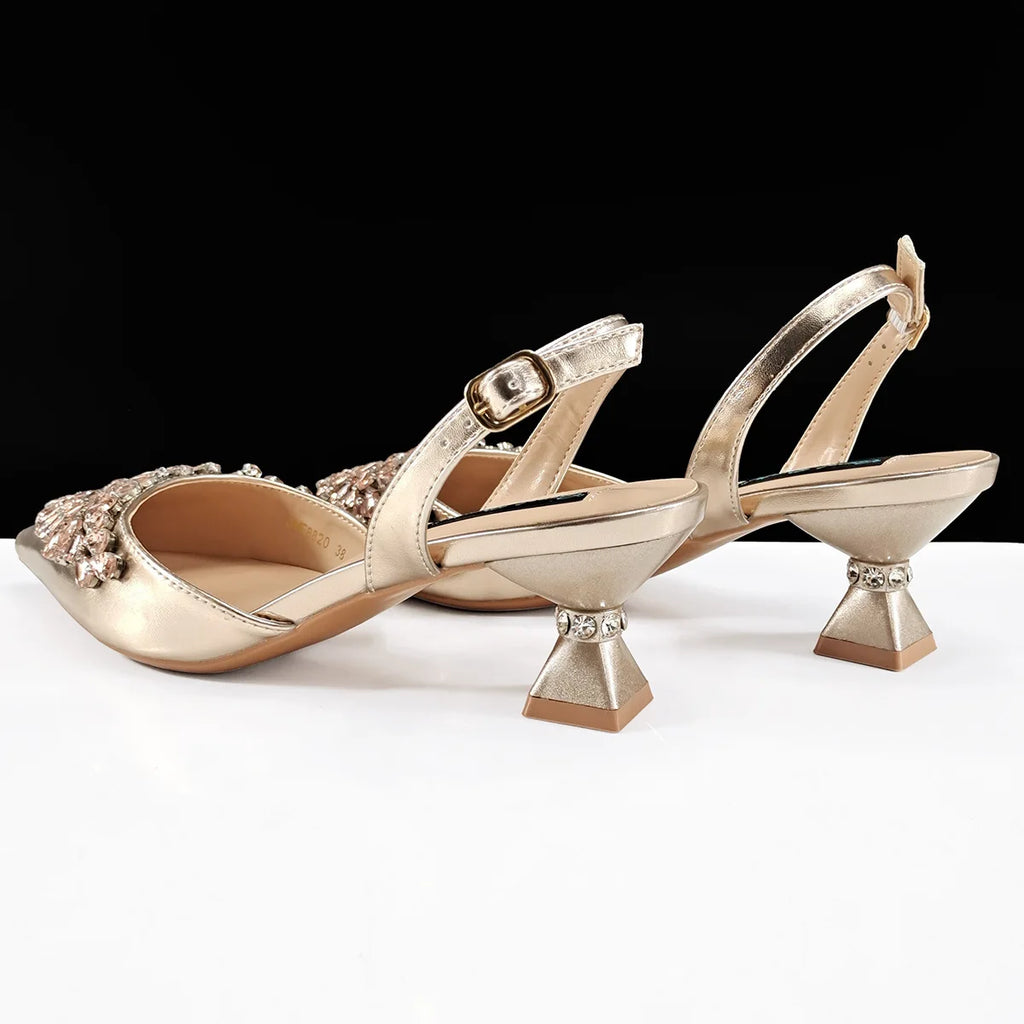 2025 Big Cryatal Italian Design African Women Shoes Matching Bag Pointed Toe Comfortable Heels for Party in Champagne Color