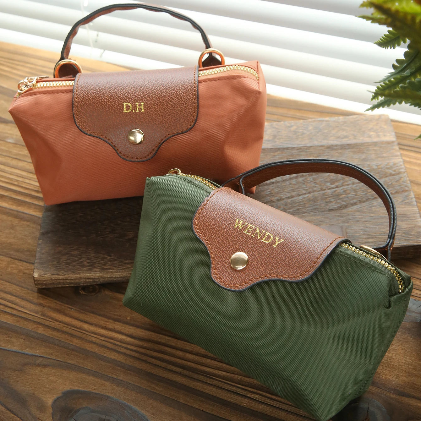 Custom Name Mini Crossbody Bags for Women Customized Handbags Chic Lightweight Purses with Adjustable Strap