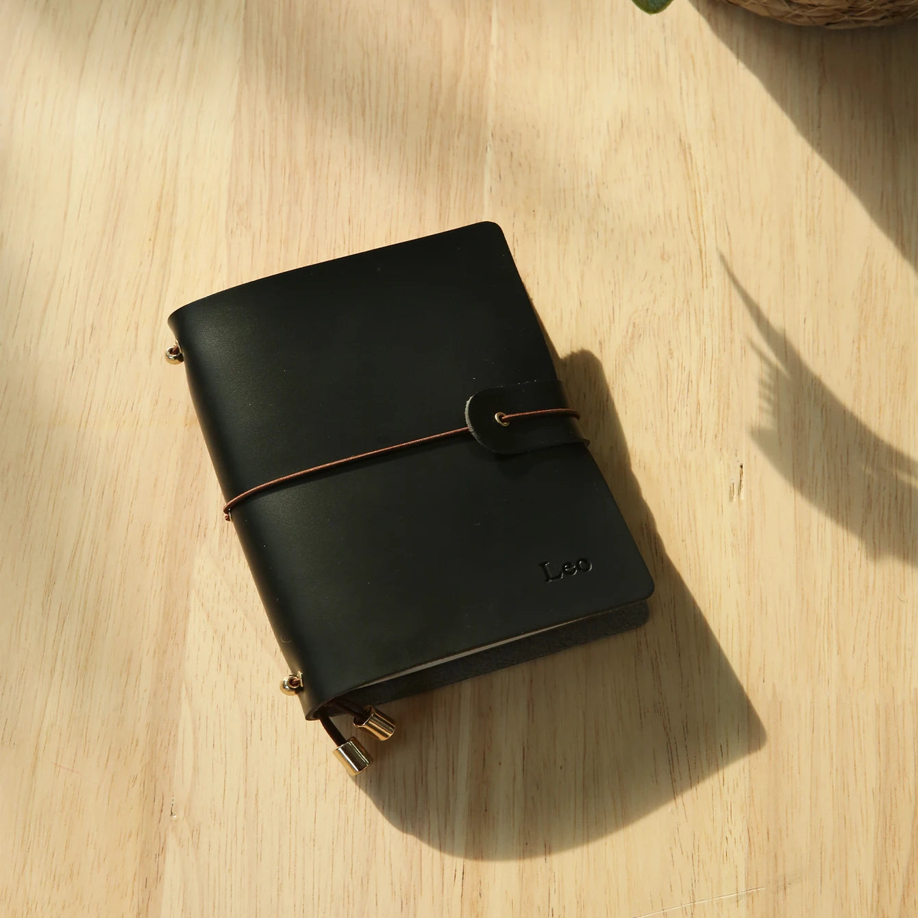 Personalized Leather Passport Holder Custom Name Imprinted Creative Handbook A7 Journal Card Holder Portable Travel Notepad Gift