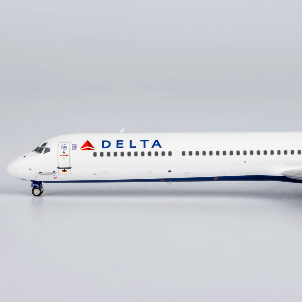 83013 Alloy Collectible Plane Gift NG Models 1:400 Delta Air Lines MCDONNELL Douglas MD-88 Diecast Aircraft Jet Model N905DL