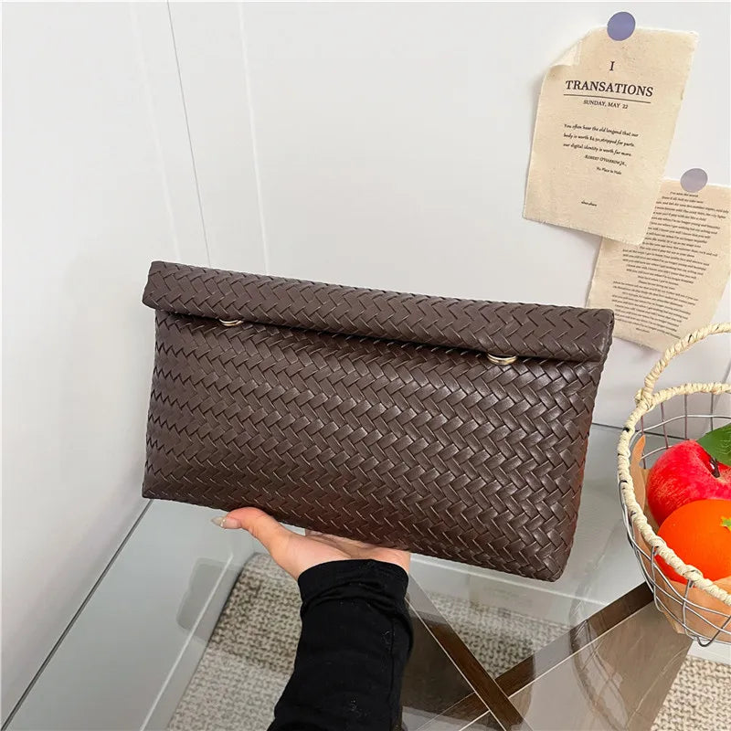 Braided Texture Fashion Retro Solid Color Clutch Bag PU with Lightweight Magnetic Closure Water Resistant for Daily Use