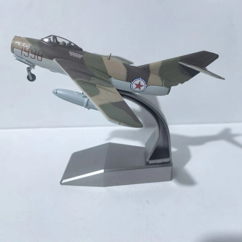 JASON TUTU Diecast Metal 1/72 Scale Mikoyan MiG-15 Supersonic Jet Fighter Military Model Airplane Collect Gift