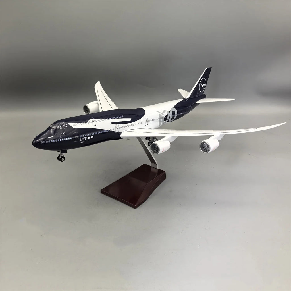 43-47cm Large Scale Lufthansa100 Years Collectible A350 380 B747 787 Diecast Resin Airplane Model for Collection Display or Gift