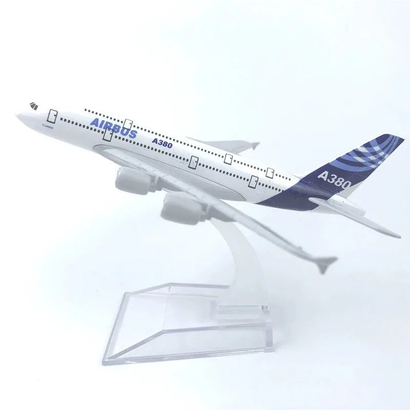 Emirates A380 Airplane Diecast Metal 1/400 Scale Aircraft 16CM Collectible Miniatures Model Planes Boys Toys Displays