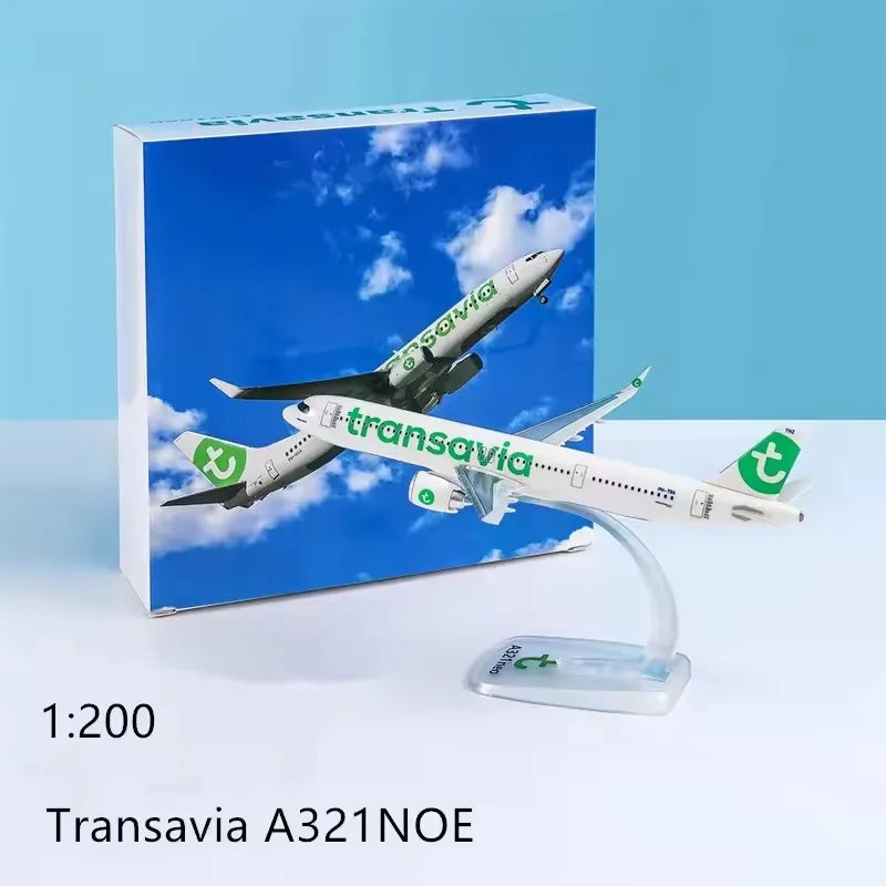 1:200 Scale Model Transavia A321Neo Air Airline Aircraft Assembly Plane Airplanes With Stand Collection Display Gifts