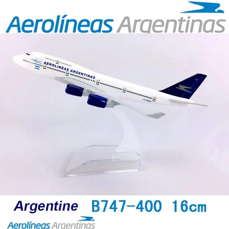 16CM model aircraft metal B747-400 Argentine Airlines 1:400 Scale Die-cast airplane Toys for boys Collection Display Gift