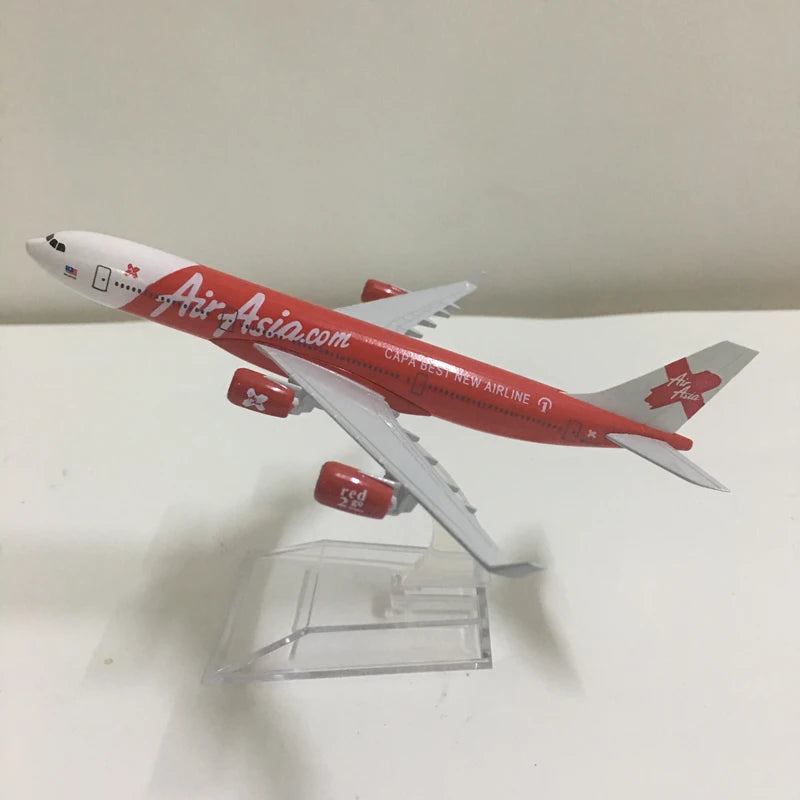 JASON TUTU 16cm AirAsia Airbus A340 Airplane Model Airplane Diecast Metal 1/400 Scale Planes