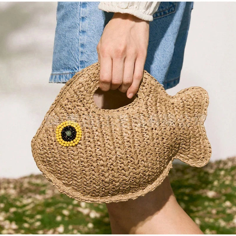 Creative Goldfish Shape Woven Bag Hand-woven 3d Animal Handbag Summer Beach Vacation Clutch Women Stylish Eco-friendly Clip Bag