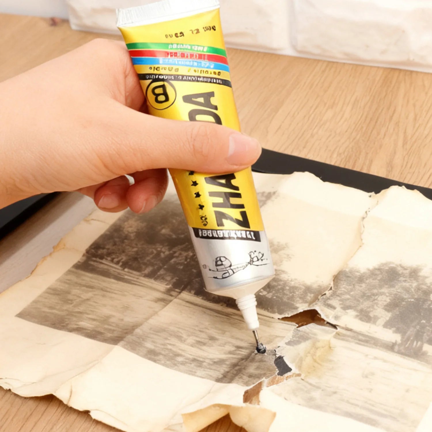 50ML/15ML Repair Glue Repair Glue with Precision Applicator Tip for Book Phone Screen Frame Bonding and Battery Back Cover