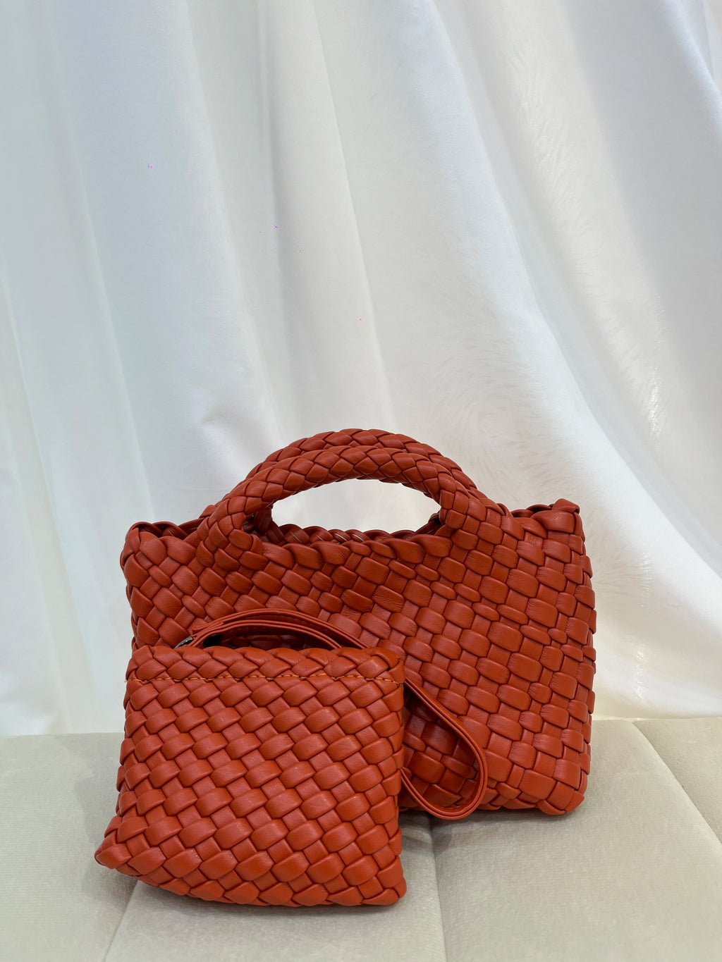 Designer bag Women's handbag Popular small size version PU leather woven bag Fashion style soft handmade bucket bag