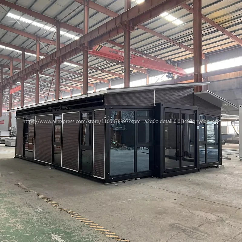 High Quality Prefabricated 20x40ft Expandable Modular Container House Modern Design Breathable Construction Office Building