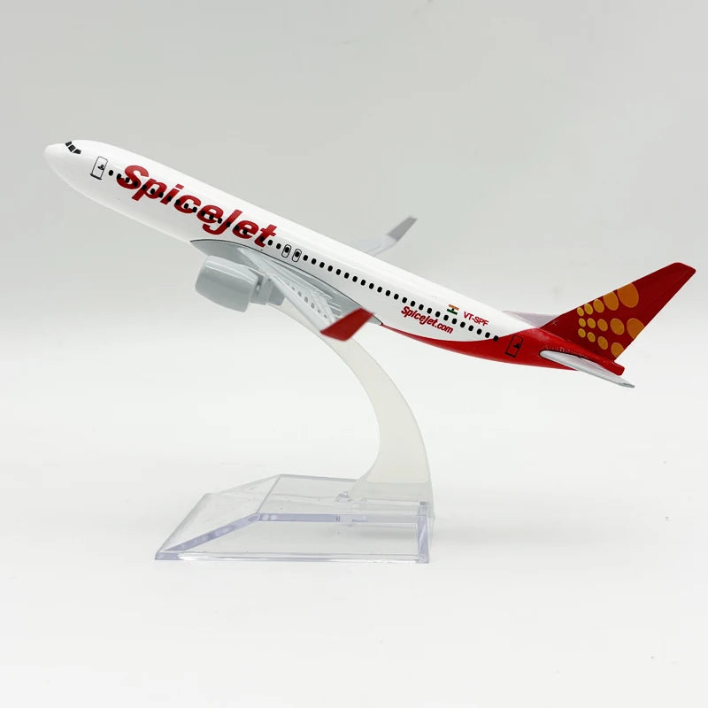 16cm 1/400 Scale Planes B737 SpiceJet Airways Metal Diecast Aircraft Models Miniature Airplane For Collection Desktop Display