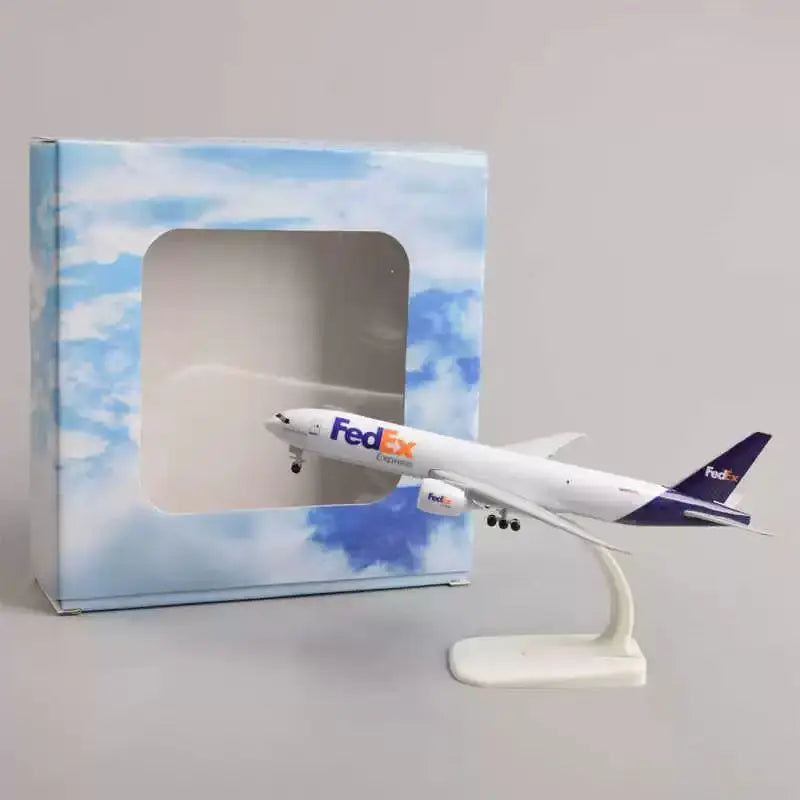20cm Scale Aircraft	FedEx Aviation Boeing 777 Aircraft Model Die-cast Metal Model Airplanes Aviation Enthusiasts Gifts