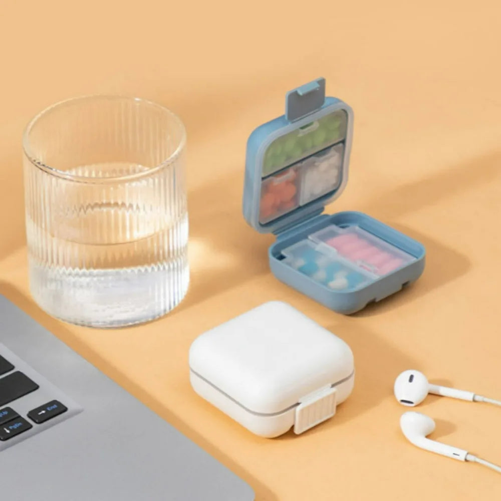 1PCS Travel portable dustproof medicine box with silicone ring double sealing compartment storage box and mini packaging box