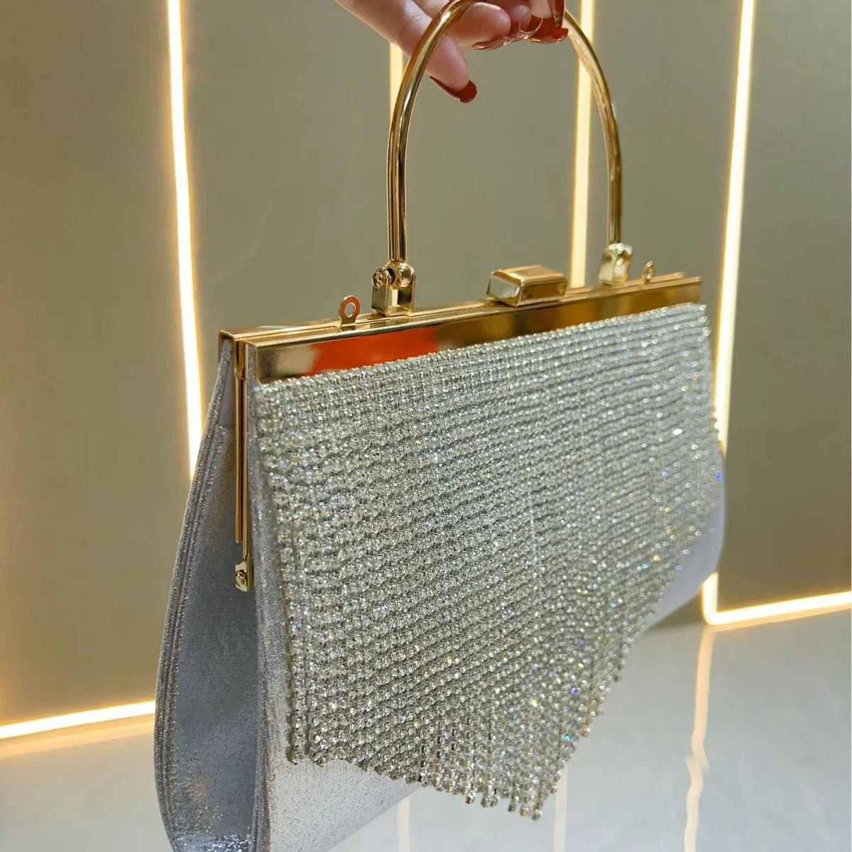 Evening Bag for Women Faionable Diamond Embedded Tassel Handbag New Arrival Cross-Border Women's Purse